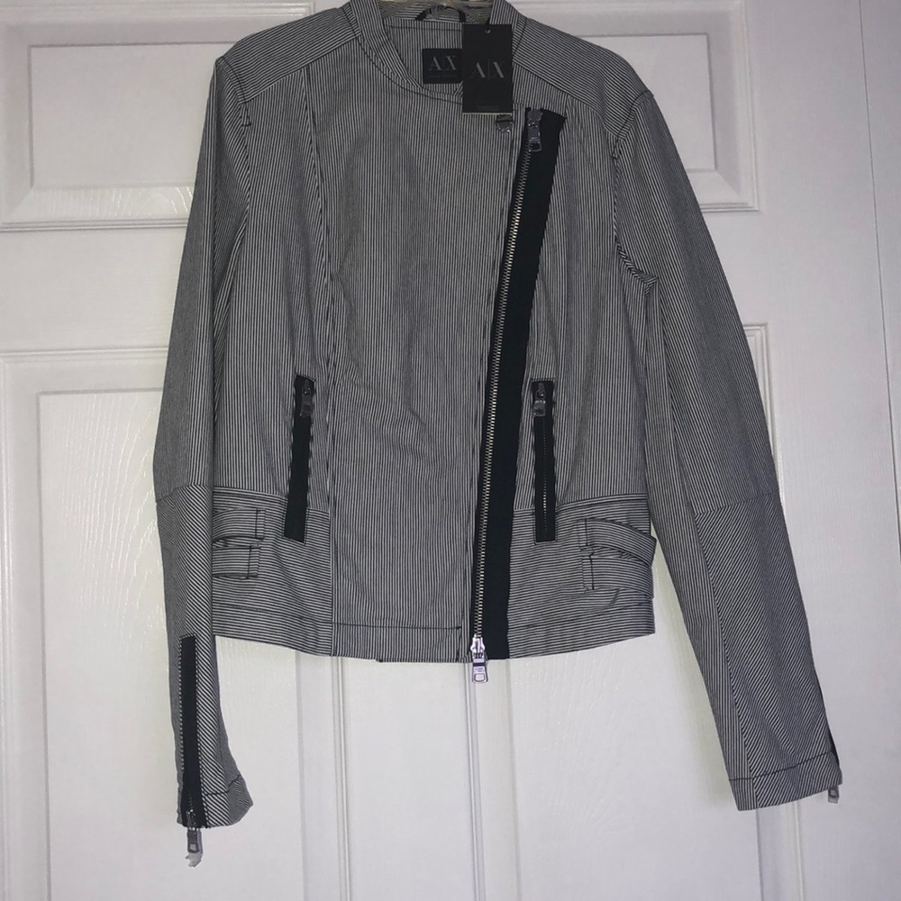 Brand new suit with a skirt and a blazer